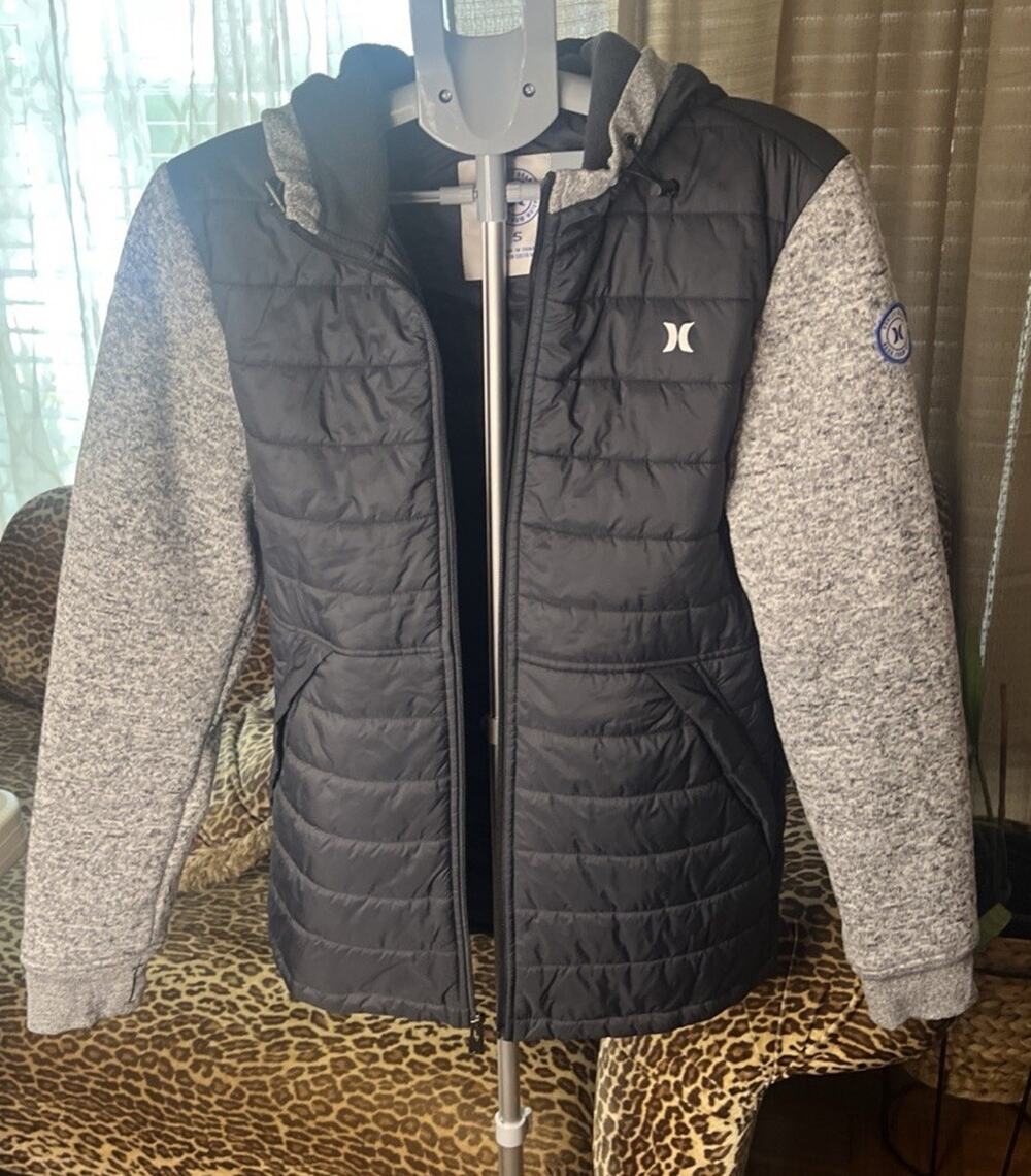 Hurley Jacket Mens SGray Black Hooded Puffer 3M Thinsulate Full Zip Pockets